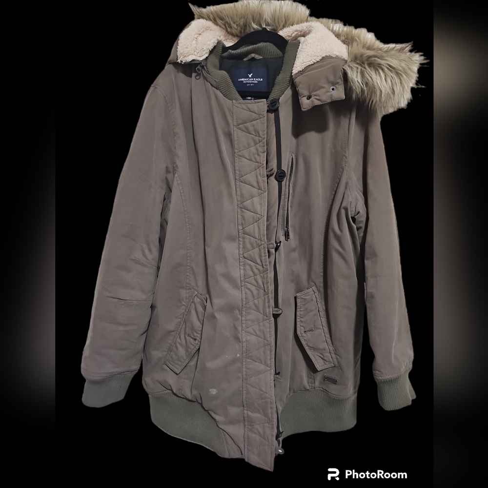 Super cozy warm AE fur hood Coat